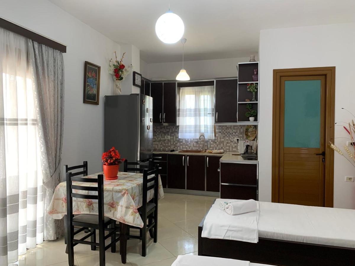 Guesthouse Jasmine Ksamil Exterior photo